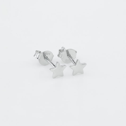 Tiny Everyday Solid Star Motif Post Stud Earrings in 925 Silver