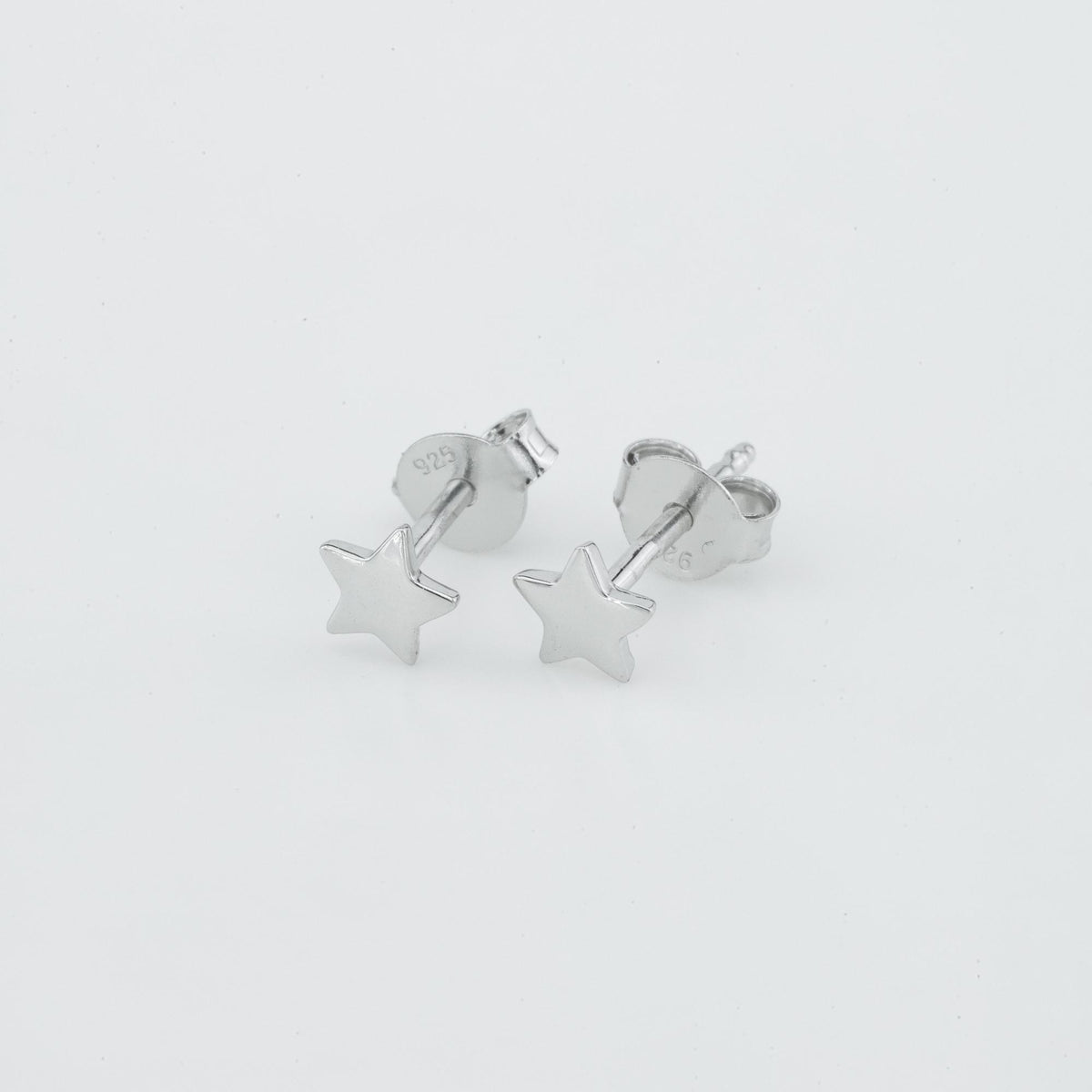 Tiny Everyday Solid Star Motif Post Stud Earrings in 925 Silver