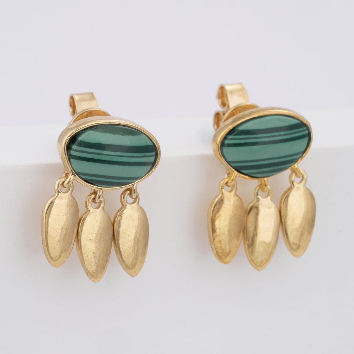 Horizontal Oval Solid Gold Dangle Earrings