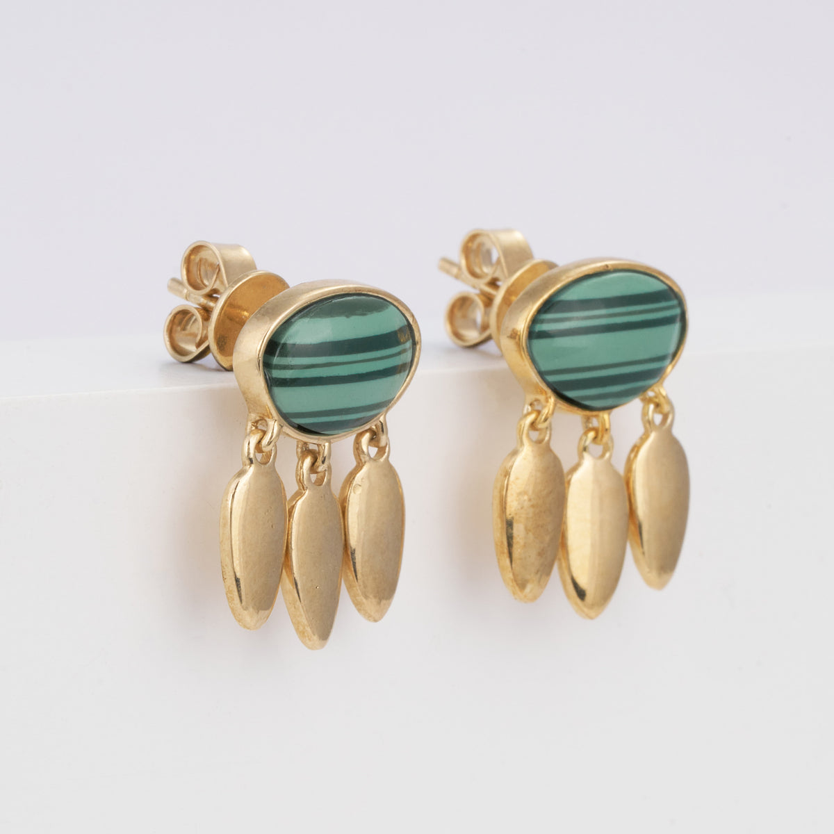 Horizontal Oval Solid Gold Dangle Earrings