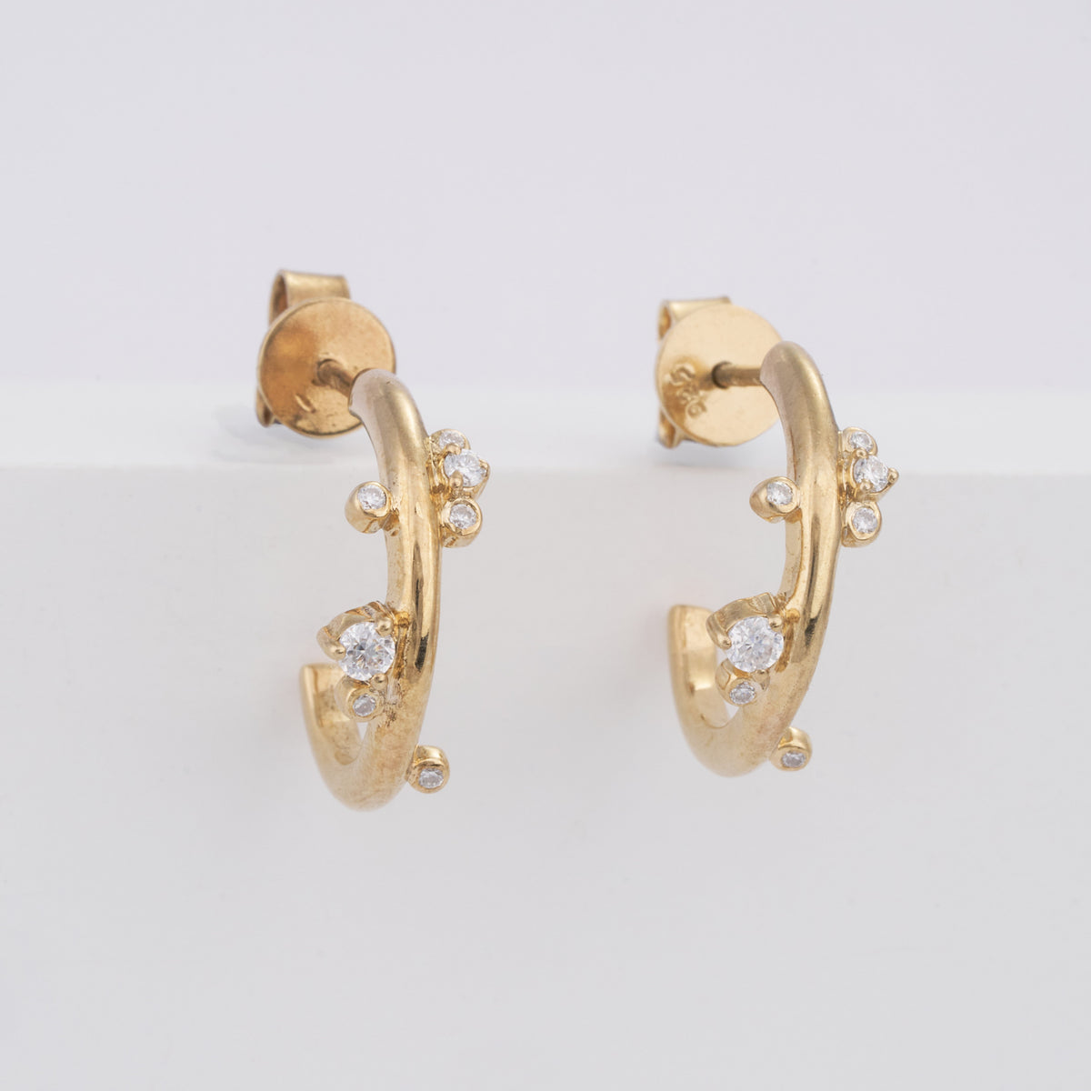14K Solid Gold Cluster Moissanite Organic Branch Hoop Earrings
