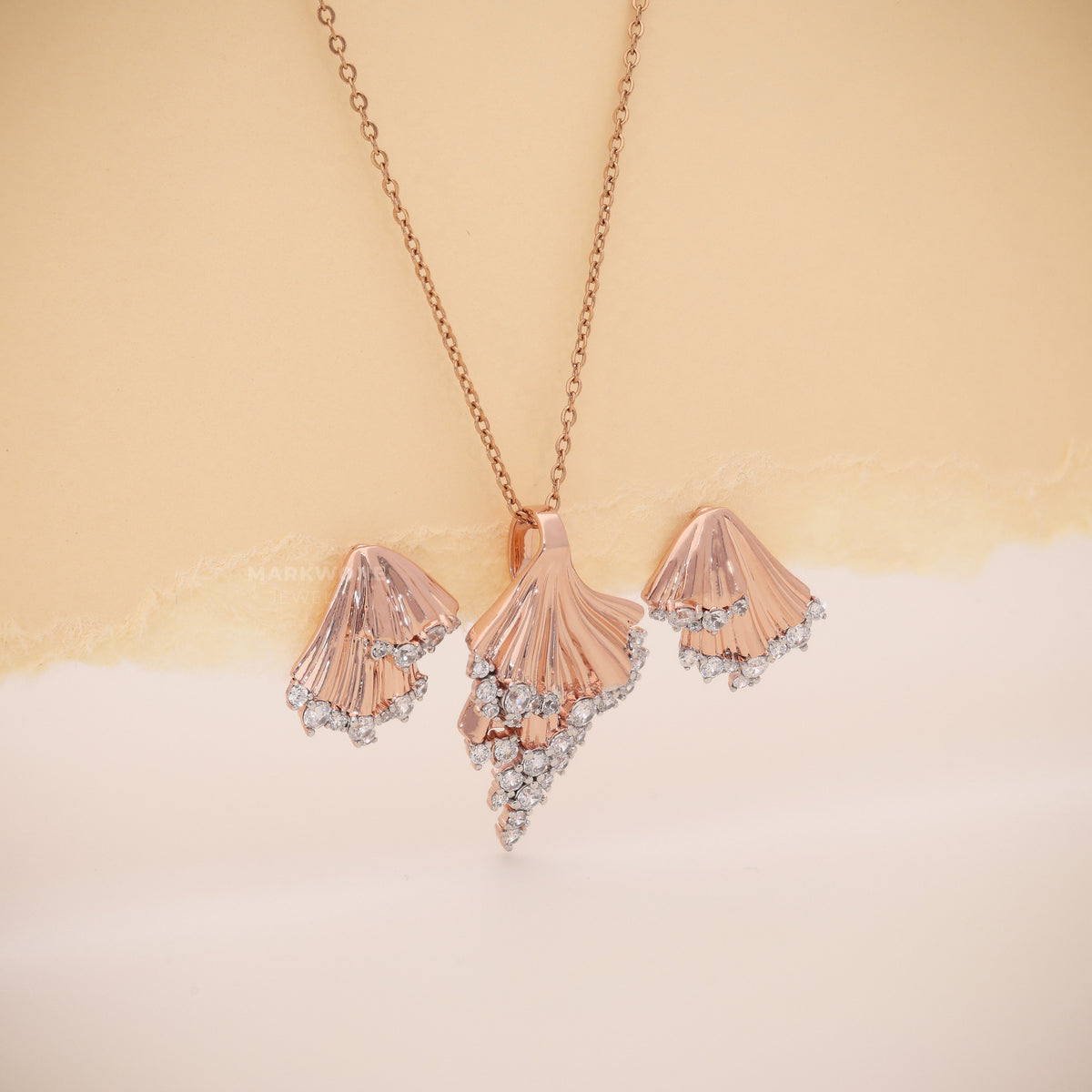 14KT Solid Rose Gold Pleated Fan Leaf Pendant & Earrings Set