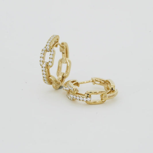 Chain Link Accent Pave Round Moissanite Diamond Hoop Earrings